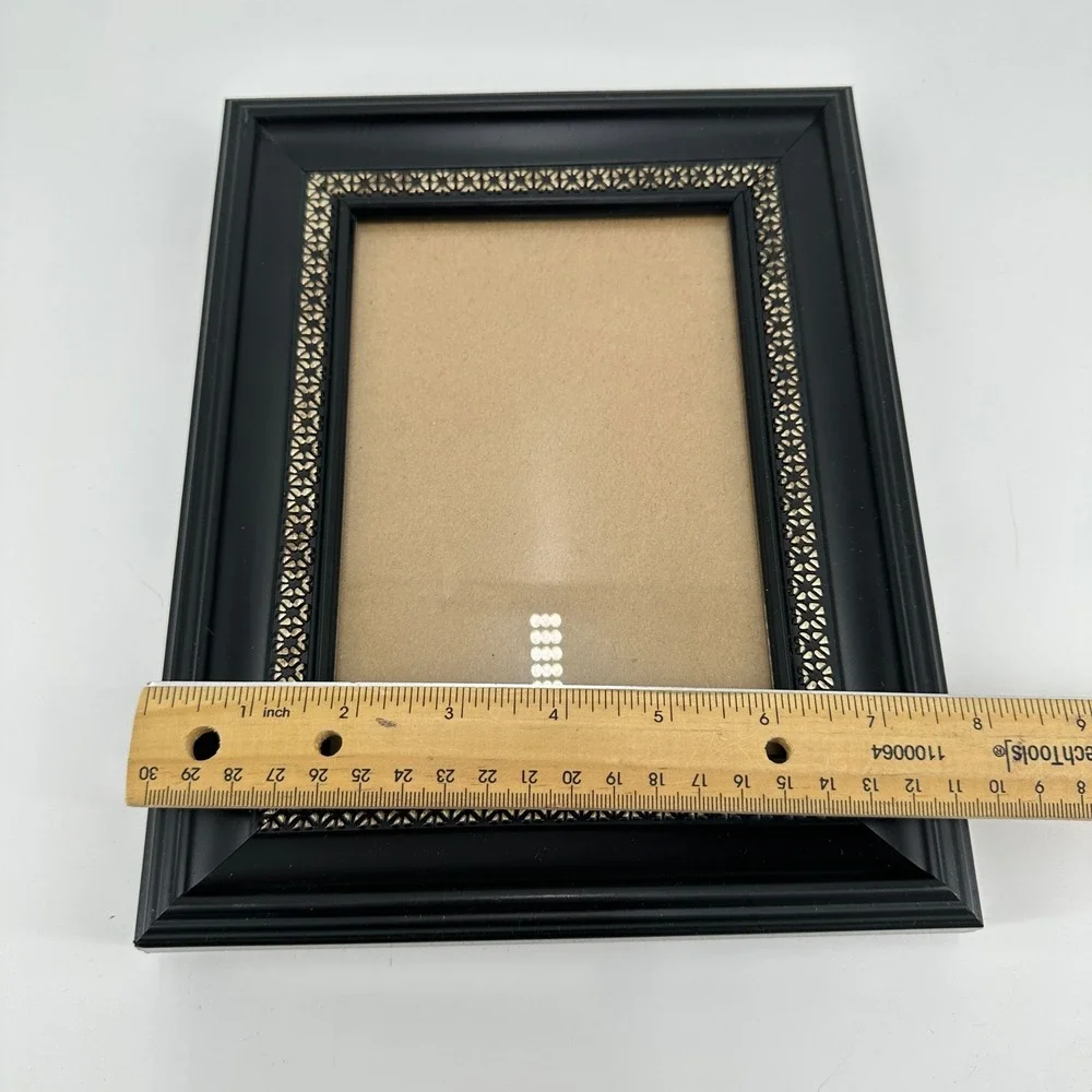 Black 5x7 Picture Frame with Silver Filigree Star Border Tabletop Decor
